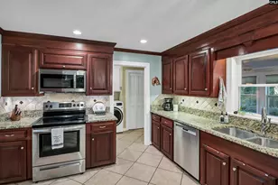 417 Valley Springs Rd, Columbia, SC 29223 - Photo 15