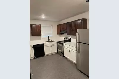 109 Masters Court, Greenwood, SC 29649 - Photo 3