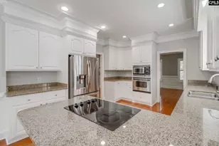 700 Sparkleberry Ln, Columbia, SC 29229 - Photo 11