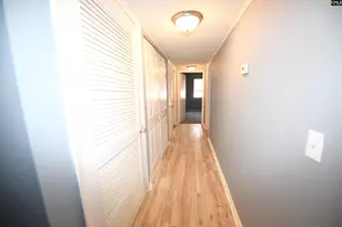 1208 Bush River Road G4, Columbia, SC 29210 - Photo 5