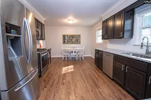 1521 Lonsford Dr, Columbia, SC 29206 - Photo 9