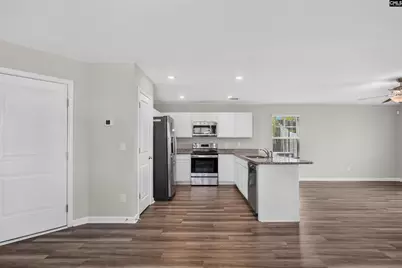 121 Kings Parish Court, Columbia, SC 29209 - Photo 7