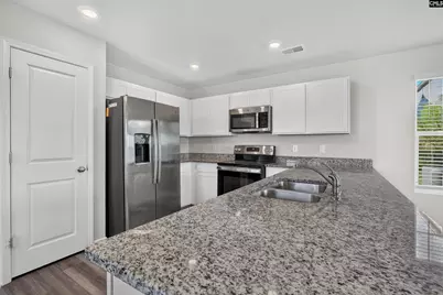 121 Kings Parish Court, Columbia, SC 29209 - Photo 9