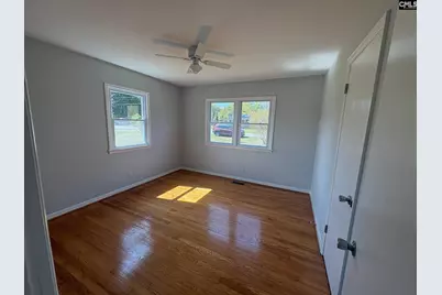 228 Pecan Drive, Cheraw, SC 29520 - Photo 5