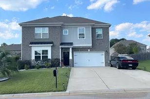 640 Stoneywater Ct, Elgin, SC 29045 - Photo 1
