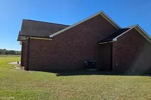 1439 Olin Rd, Summerton, SC 29148 - Photo 5