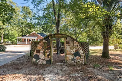905 Chevis Street, Columbia, SC 29205 - Photo 31