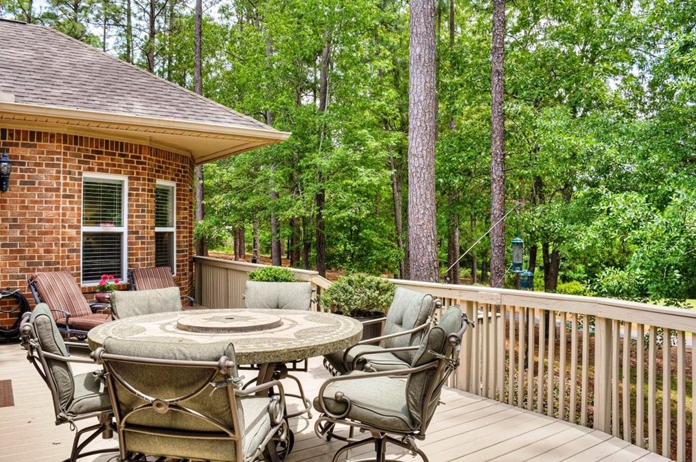 348 Pleasant Colony Dr, Aiken SC  29803-1626 exterior