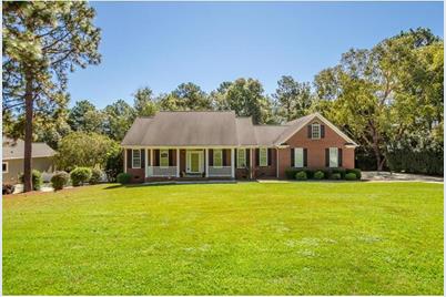 110 Crossroads Drive - Photo 1