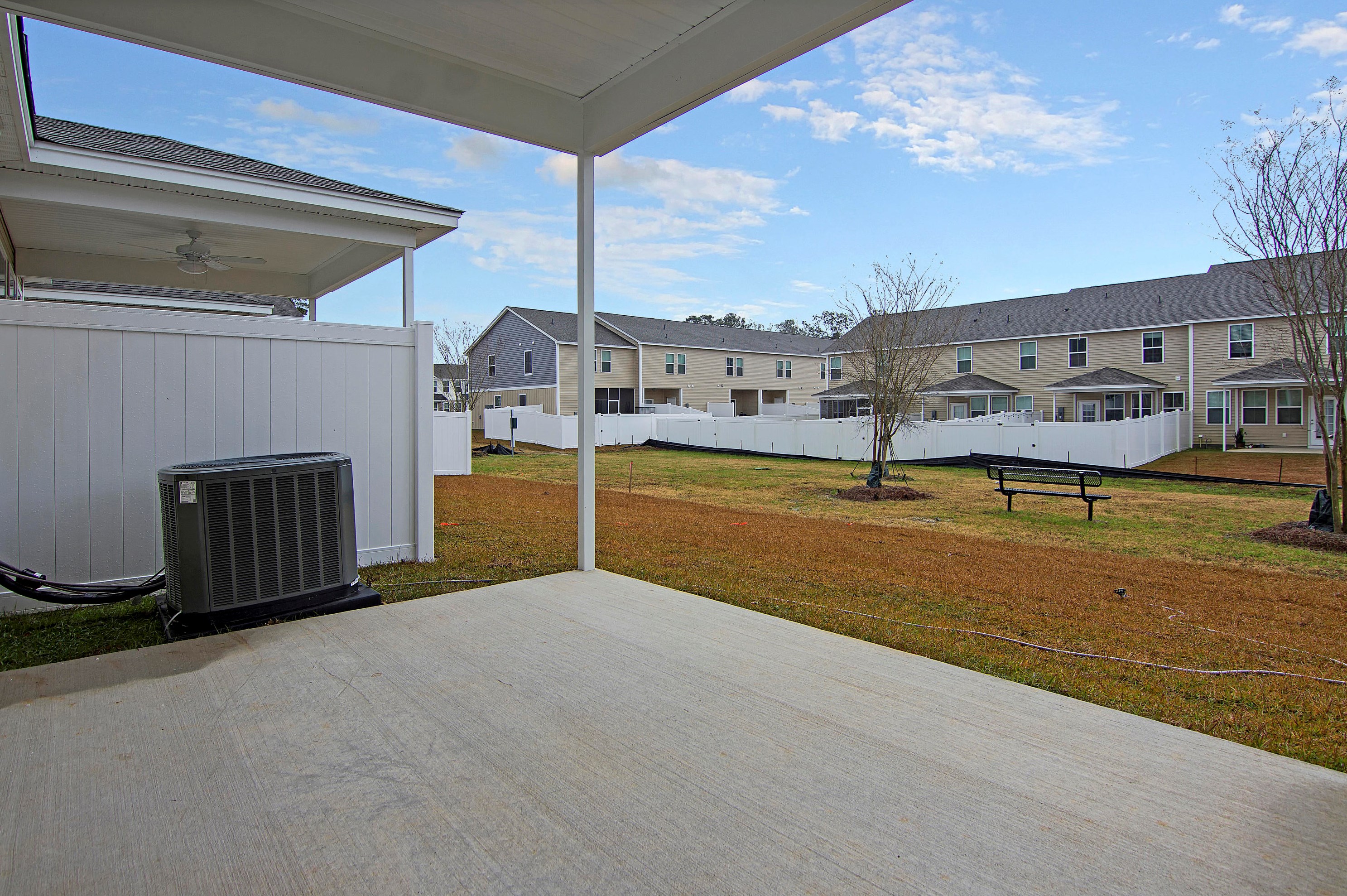 7754 Montview Rd, Charleston SC  29418 exterior