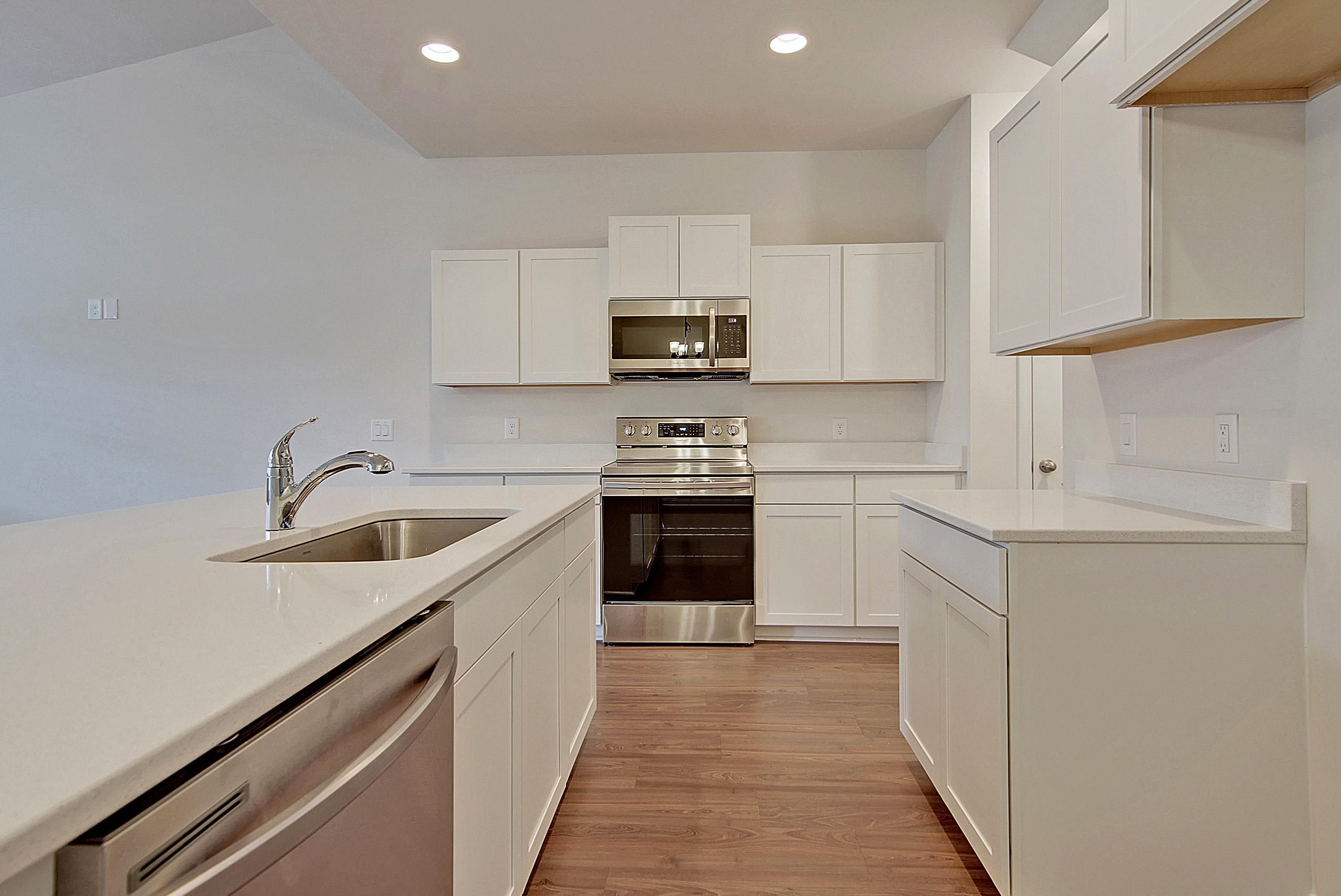 7754 Montview Rd, Charleston SC  29418 exterior