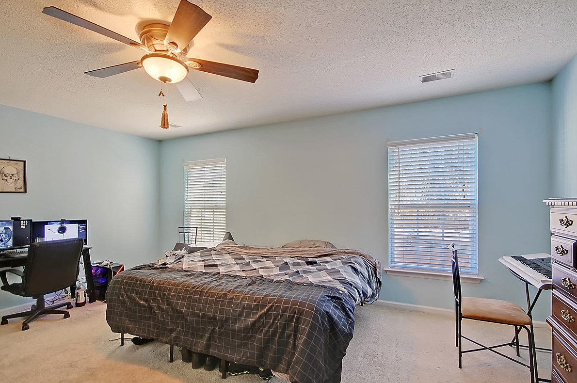 343 Briarbend Rd, Charleston SC  29445-7778 exterior