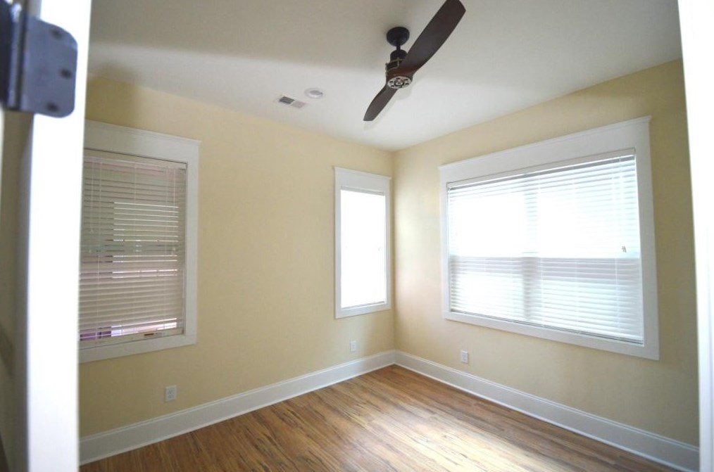 115 Nassau St, Charleston SC  29403-4803 exterior
