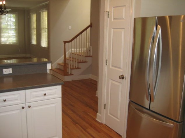 7 Kirkland Ln, Charleston SC  29401-1751 exterior