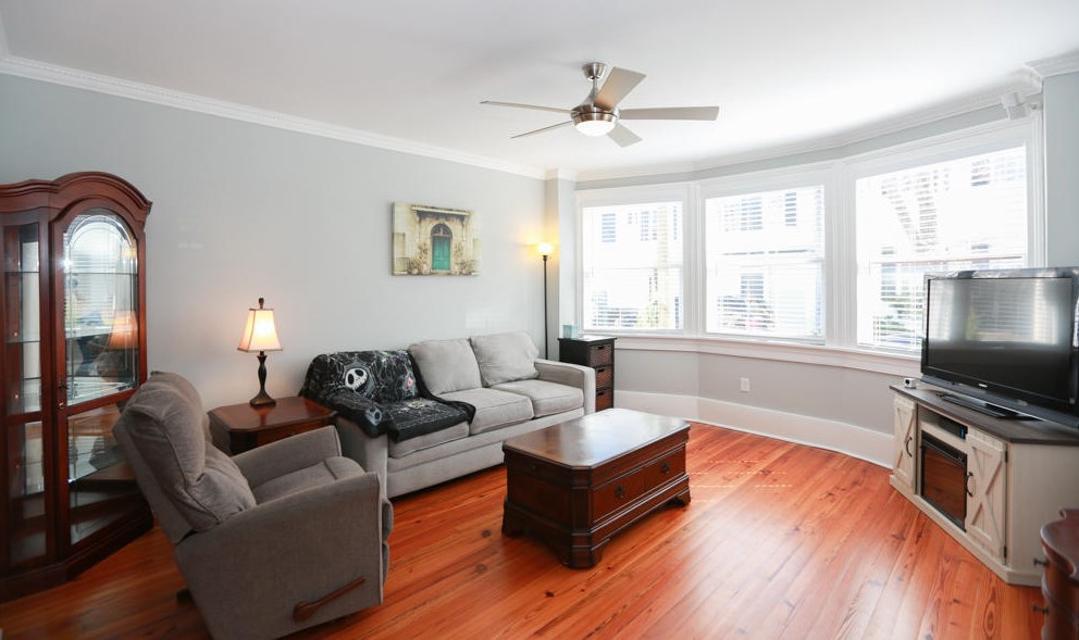 166 Tradd St, Charleston SC  29401-2414 exterior