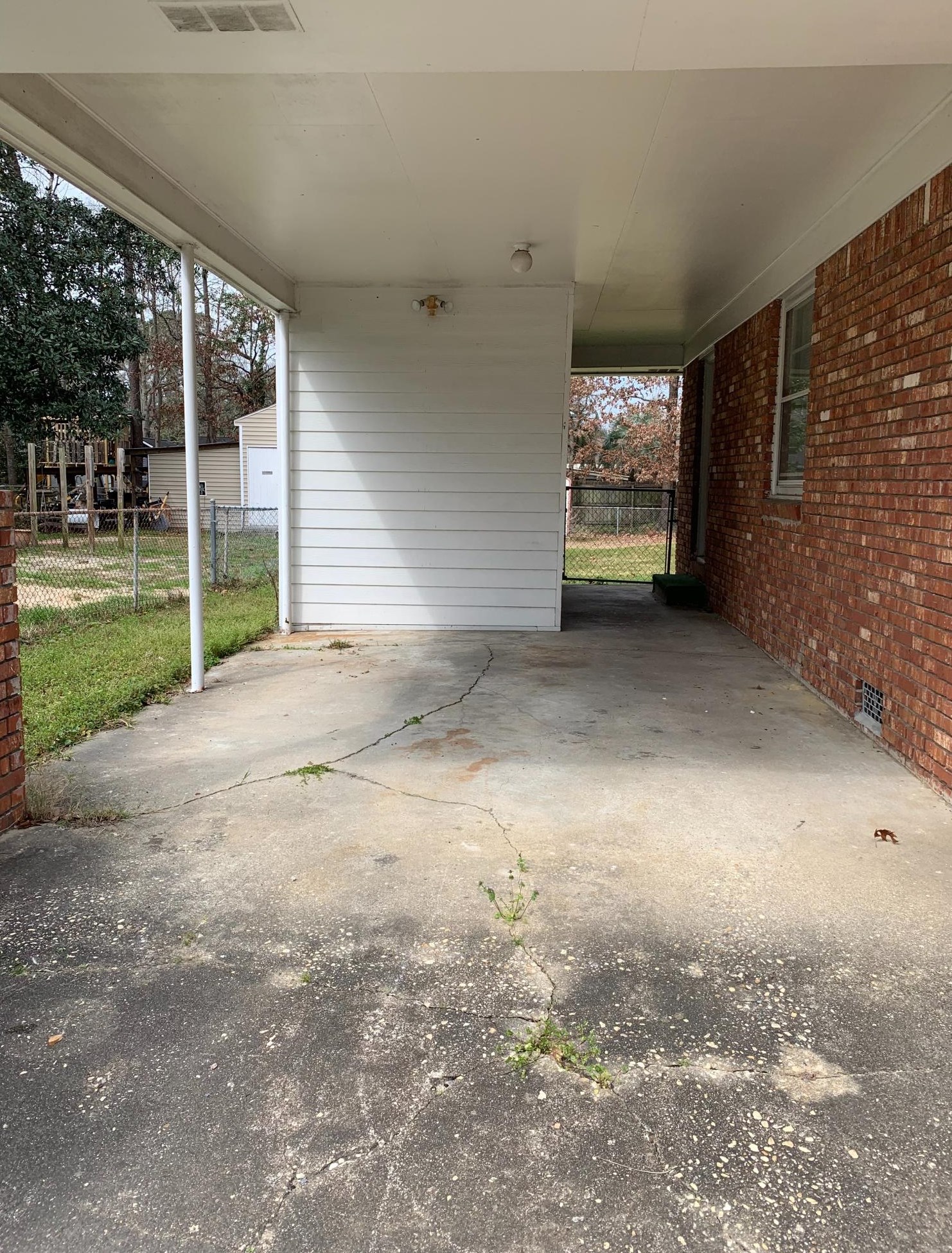 1238 Belvedere Dr, Charleston SC  29410-2302 exterior