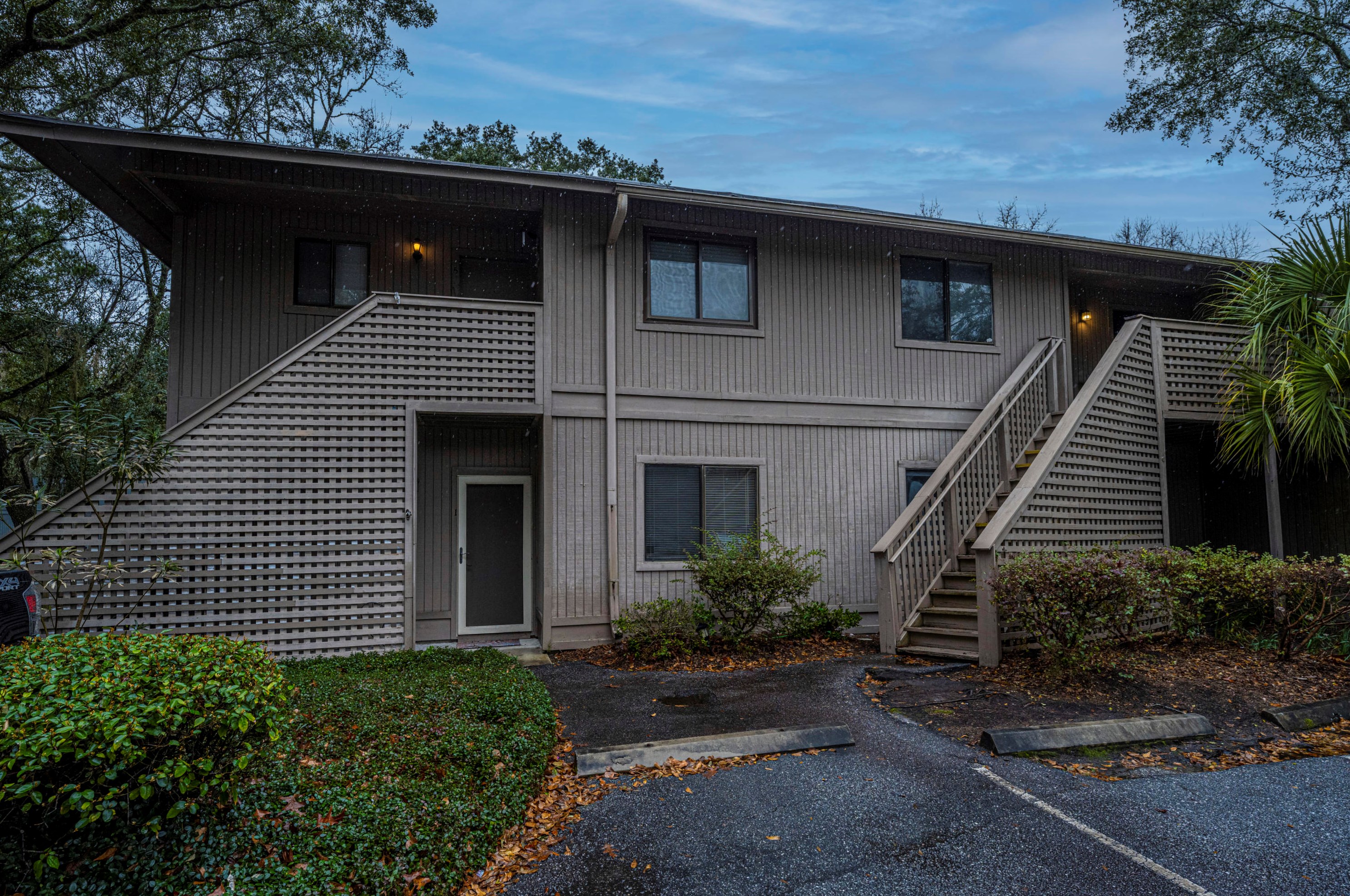 2740 Jobee Dr, Charleston SC  29414-6515 exterior