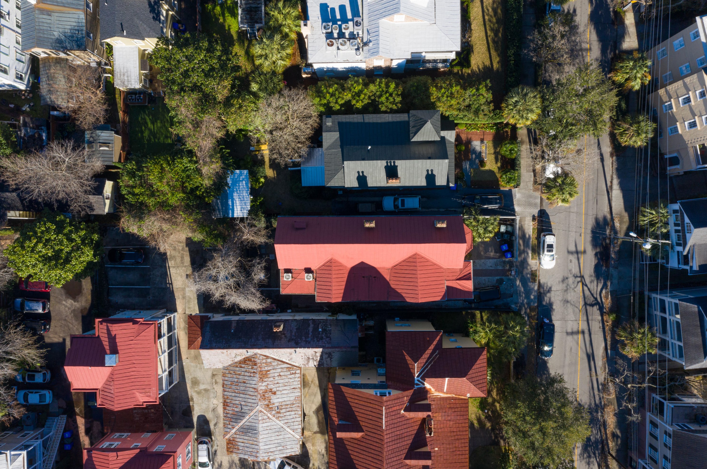 68 Vanderhorst St, Charleston SC  29403-6029 exterior