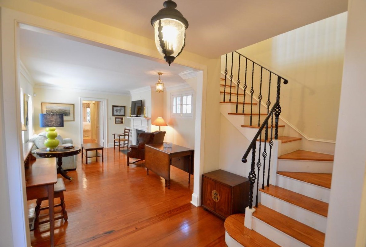 80 Tradd St, Charleston SC  29401-2534 exterior
