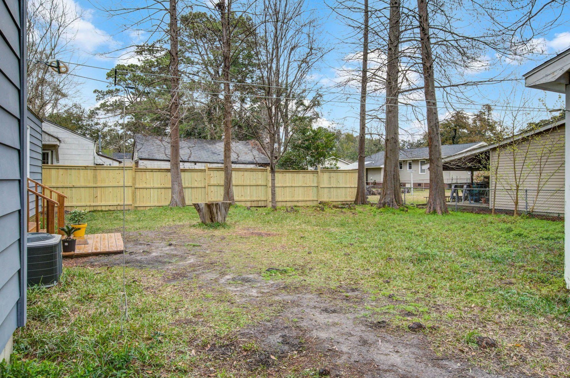 5008 Converse St, Charleston SC  29405-4330 exterior