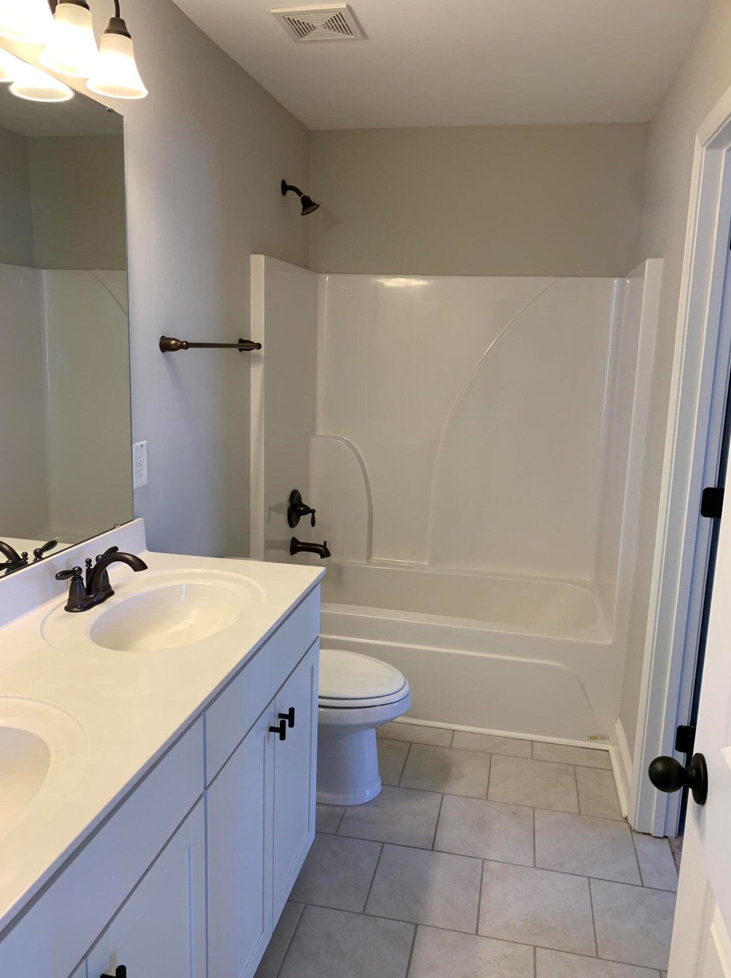 133 Yorkshire Dr, Moncks Corner SC  29461 exterior