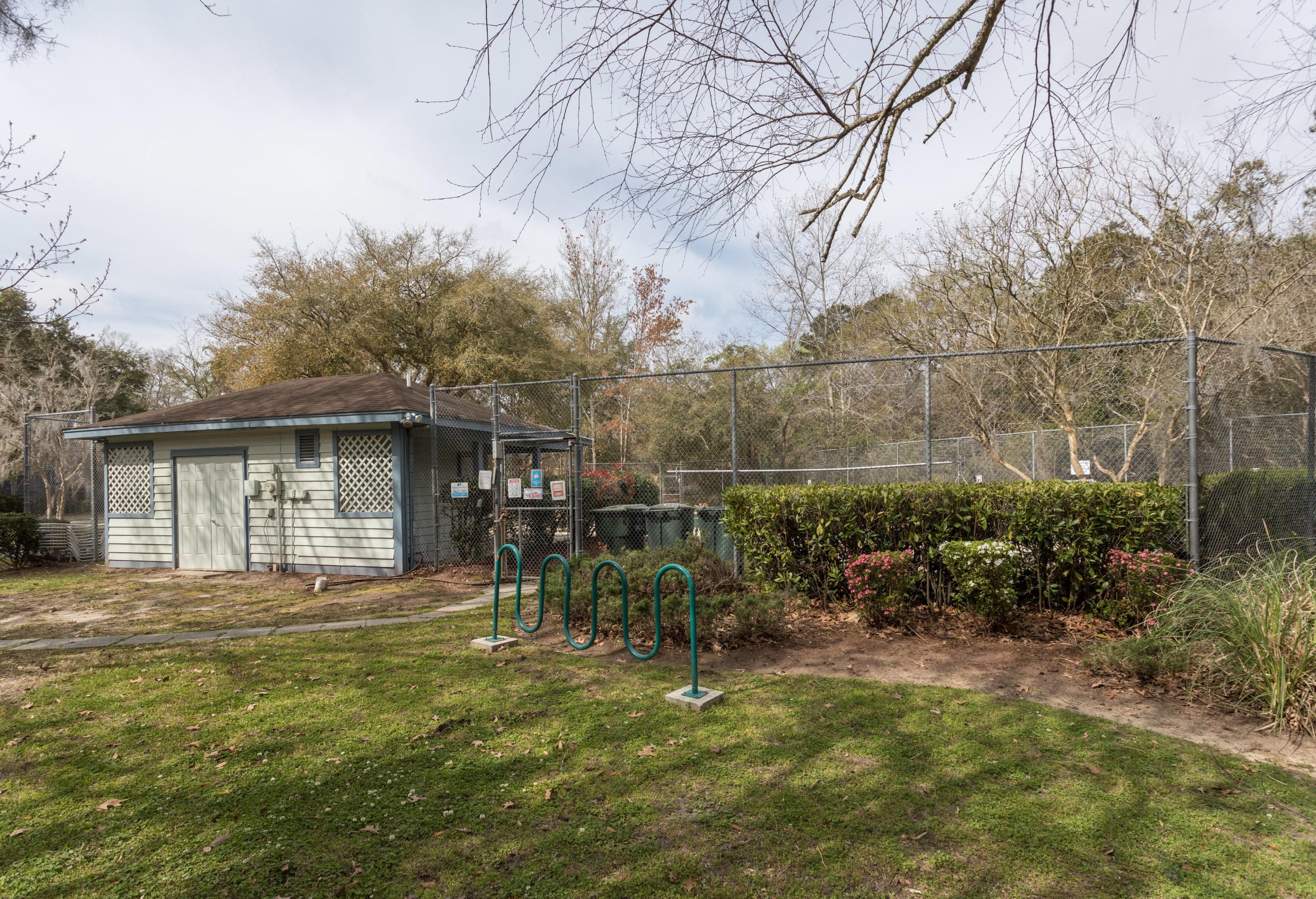 2757 Jobee Dr, Charleston SC  29414-6514 exterior