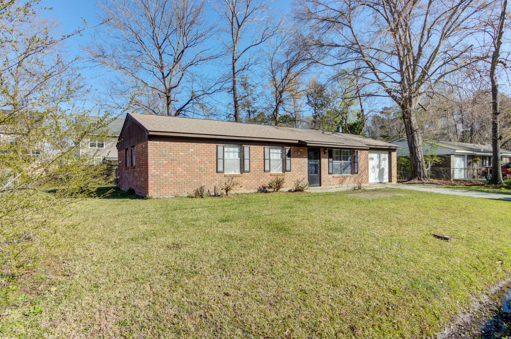 1978 Holliday St, Charleston SC  29414-6021 exterior