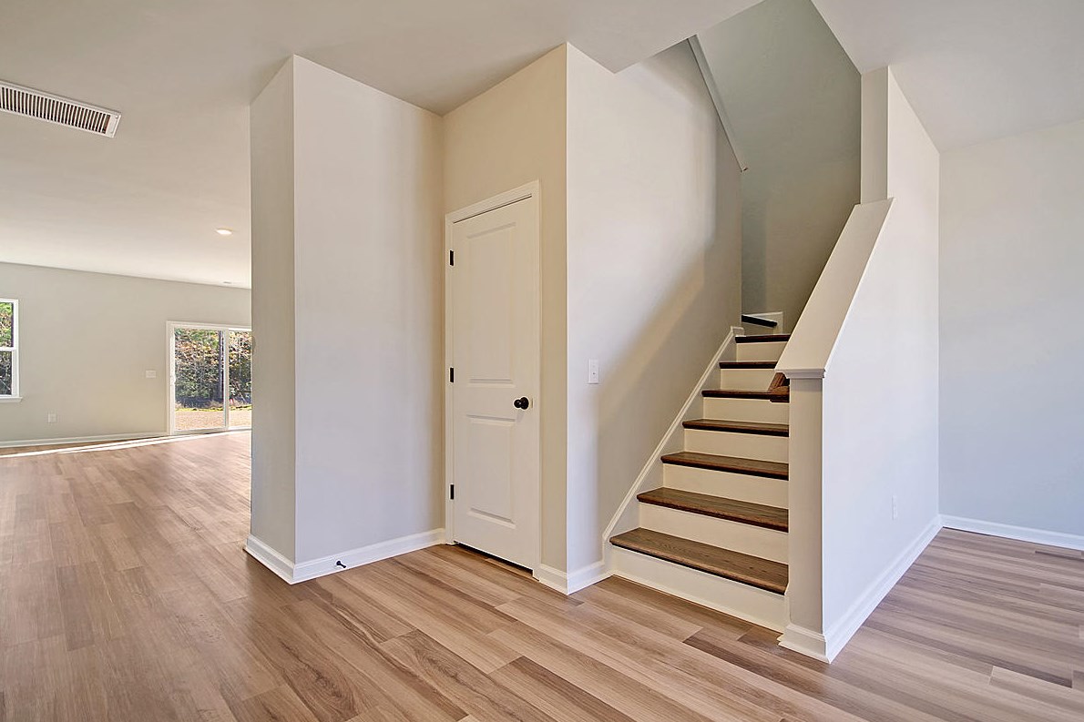 555 Abigail St, Moncks Corner SC  29461 exterior