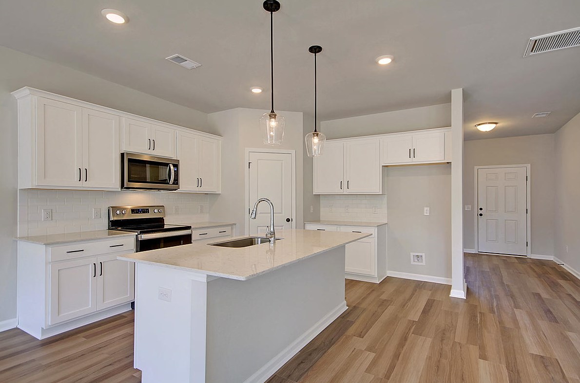 555 Abigail St, Moncks Corner SC  29461 exterior