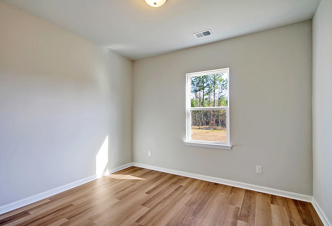 555 Abigail St, Moncks Corner SC  29461 exterior