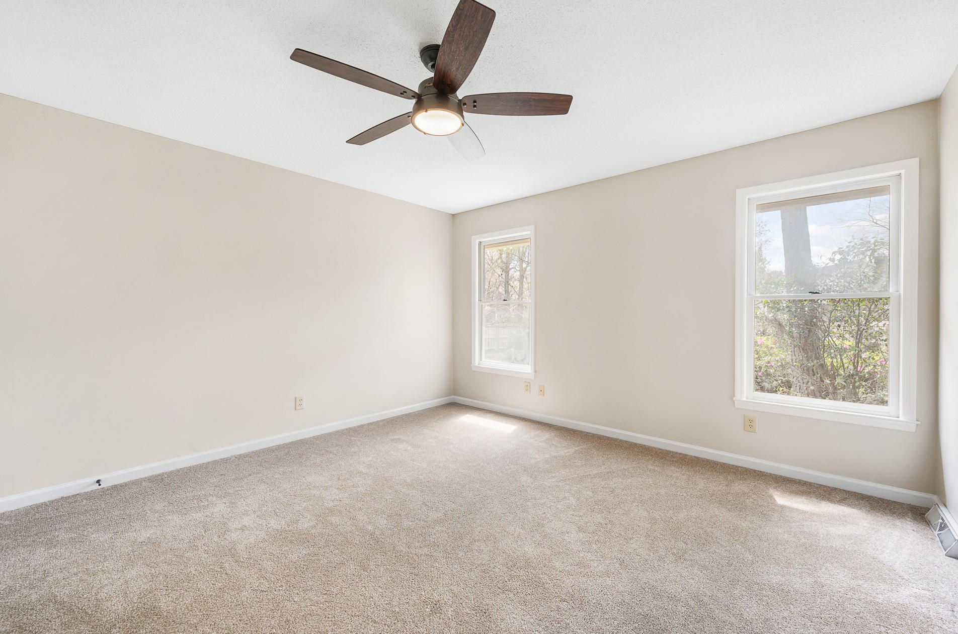 117 Hickory Trace Dr, Charleston SC  29445-5452 exterior