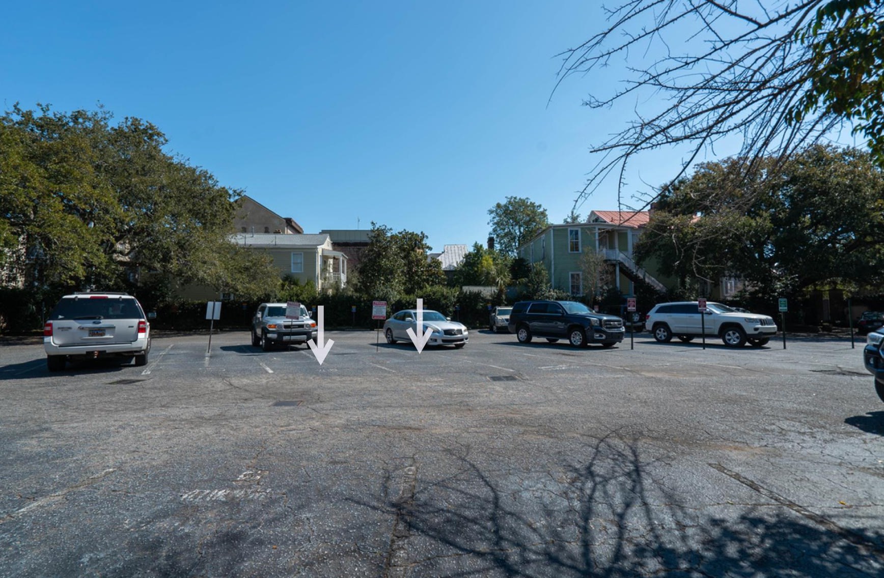 49 Queen St, Charleston SC  29401-2827 exterior