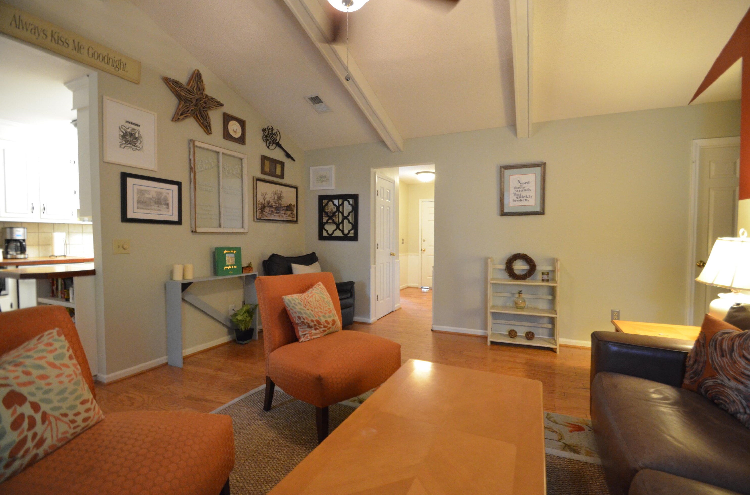 33 Paddlecreek Ave, Charleston SC  29412-2584 exterior
