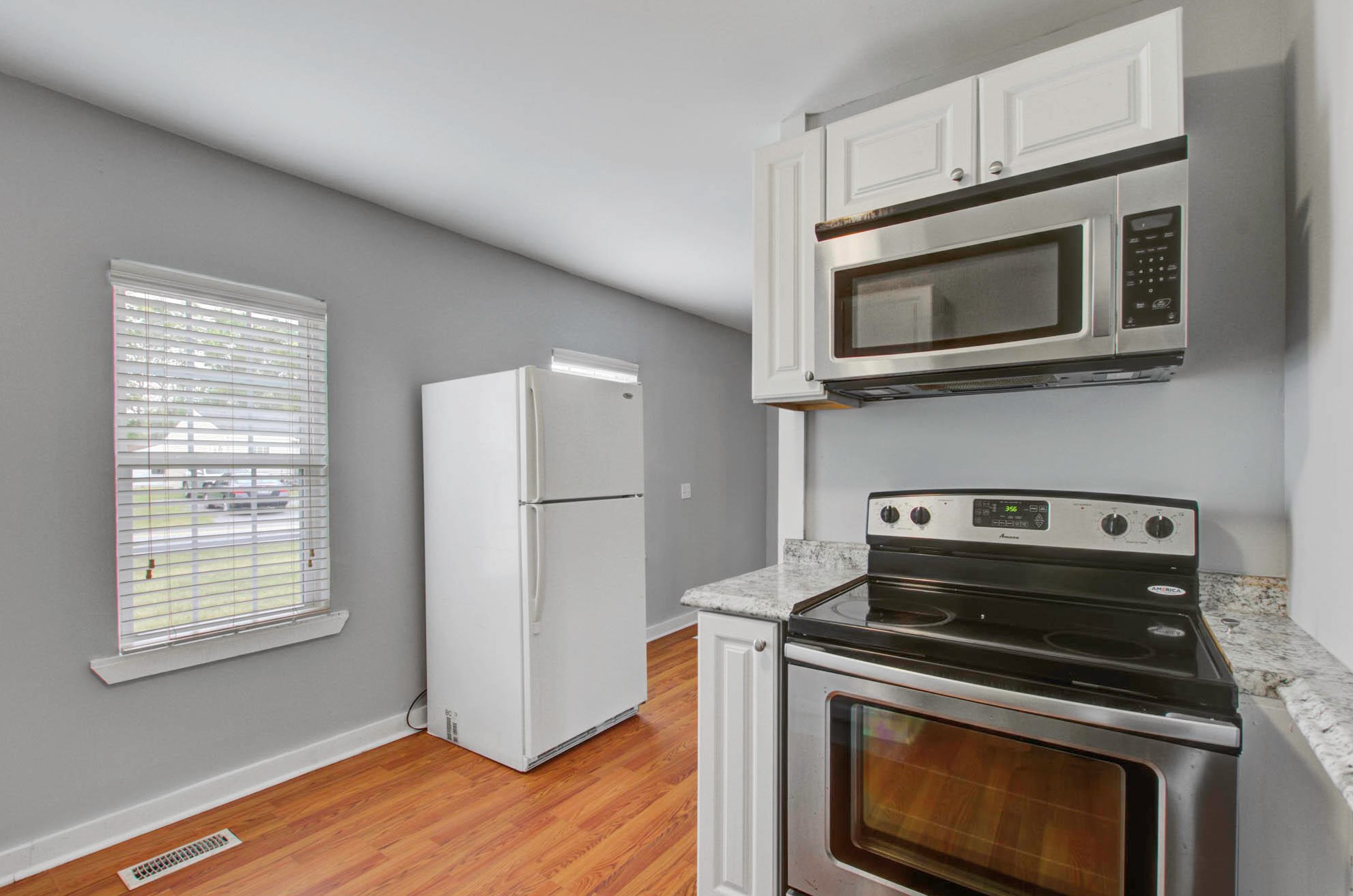 4335 Andrews St, Charleston SC  29418-5222 exterior