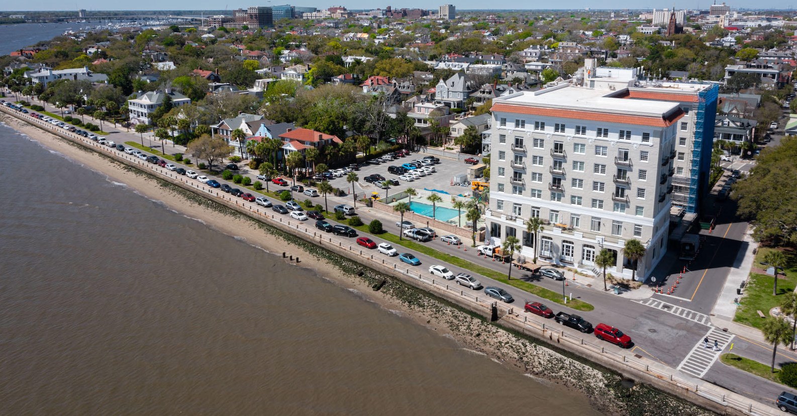 1 King St, Charleston SC  29401-2747 exterior