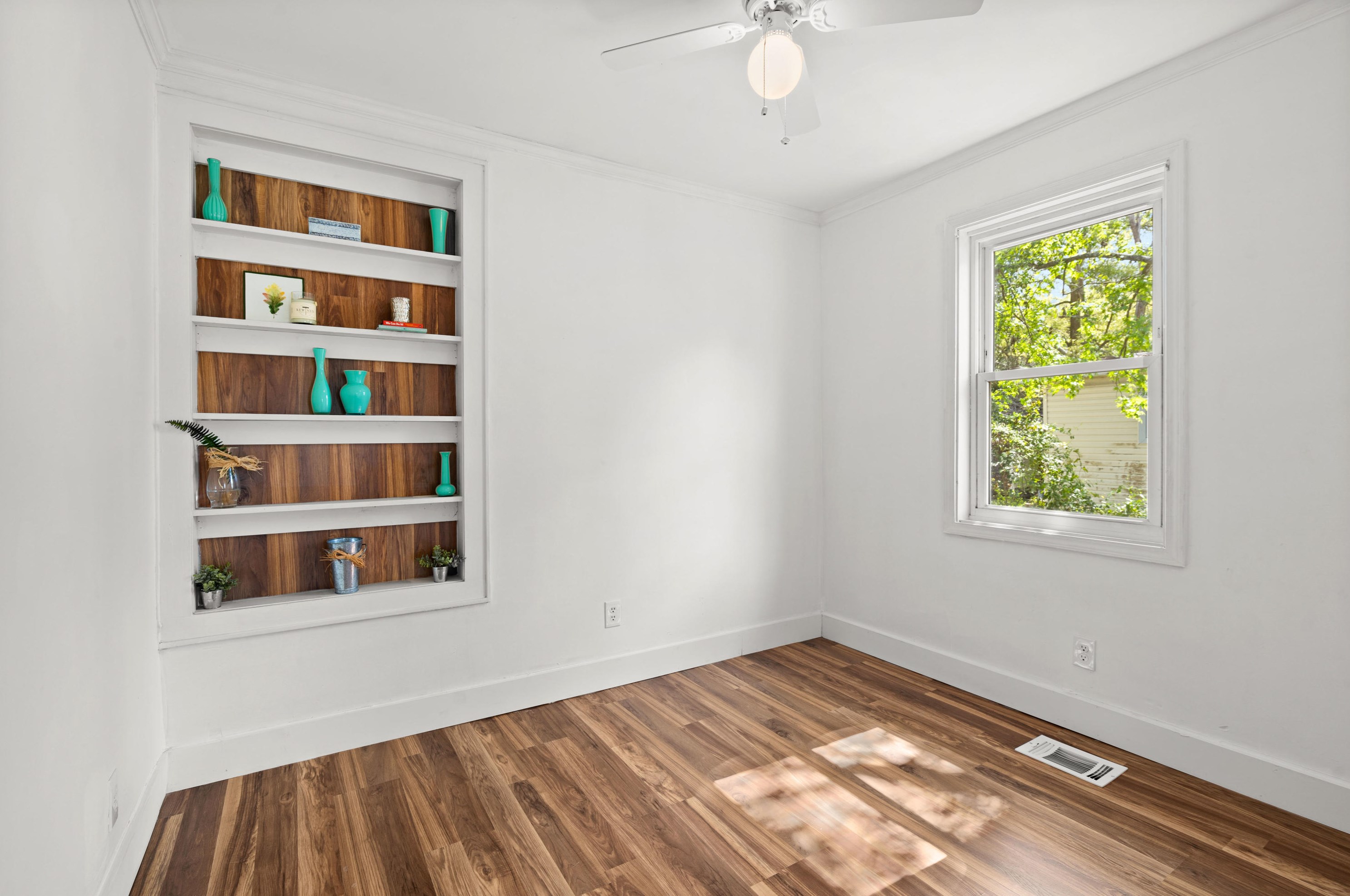 2693 Ranger Dr, Charleston SC  29405-7368 exterior