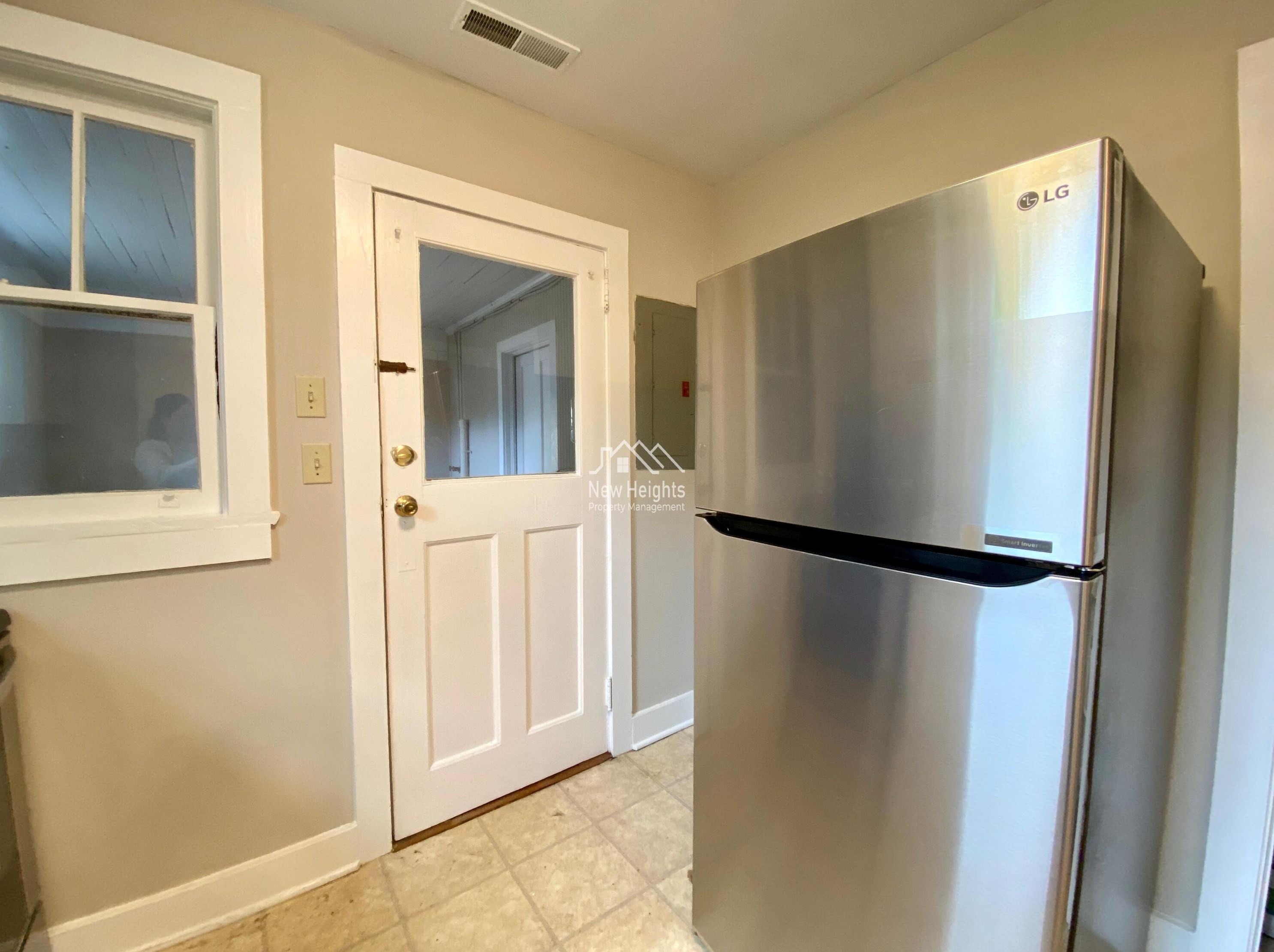 71 Avondale Ave, Charleston SC  29407-7221 exterior