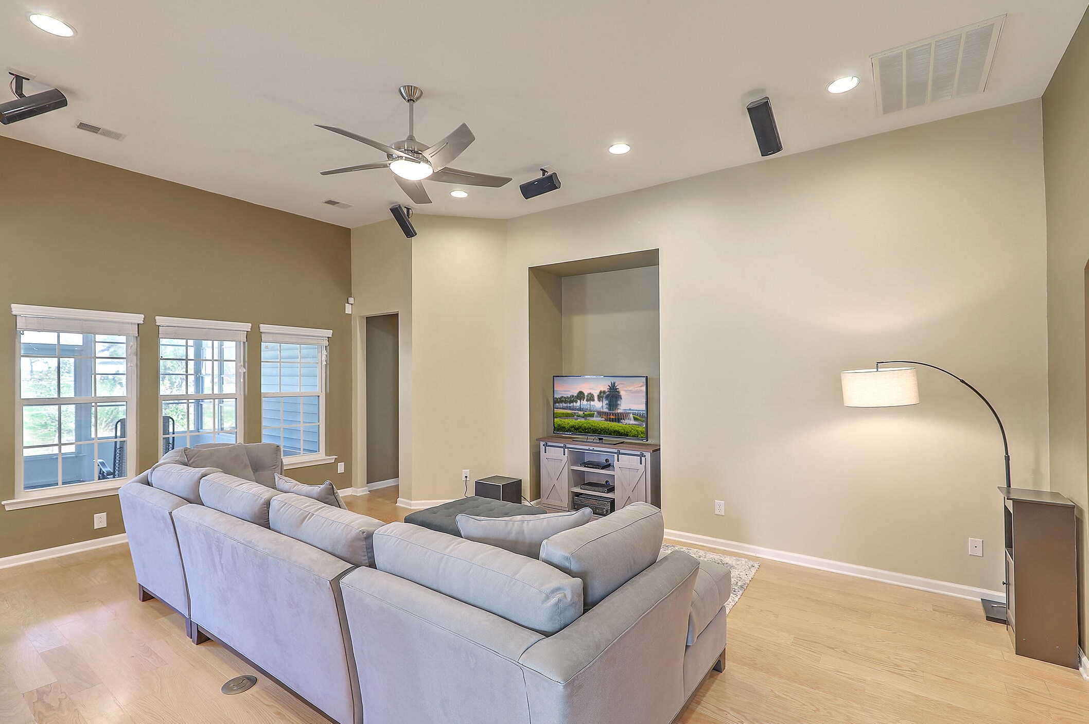 9670 Islesworth Way, Summerville SC  29485-9062 exterior