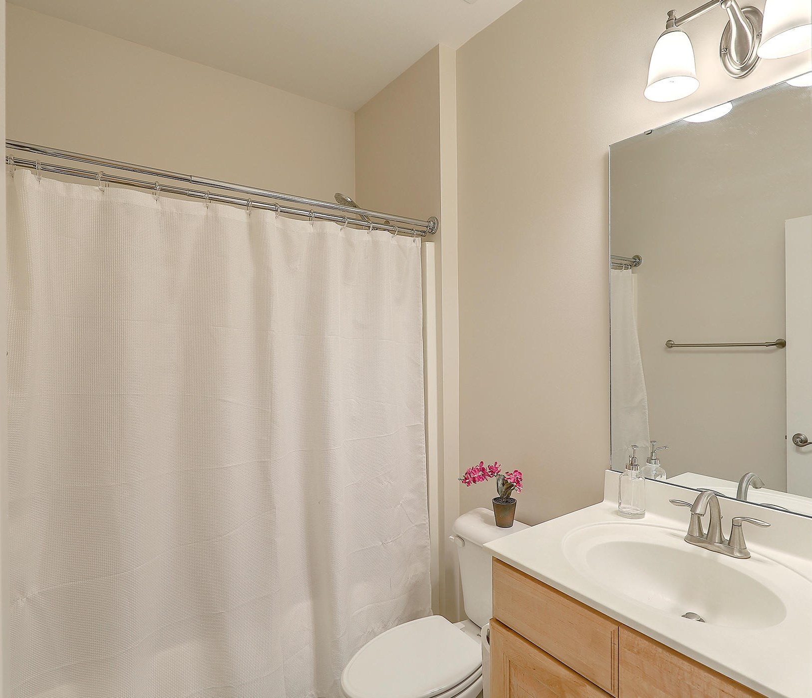 9670 Islesworth Way, Summerville SC  29485-9062 exterior