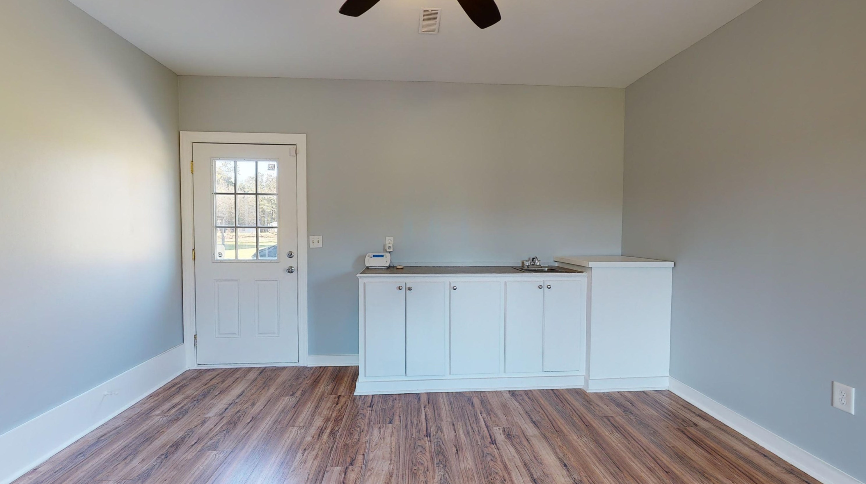 504 Sugar Ln, Cordesville SC  29434-9696 exterior