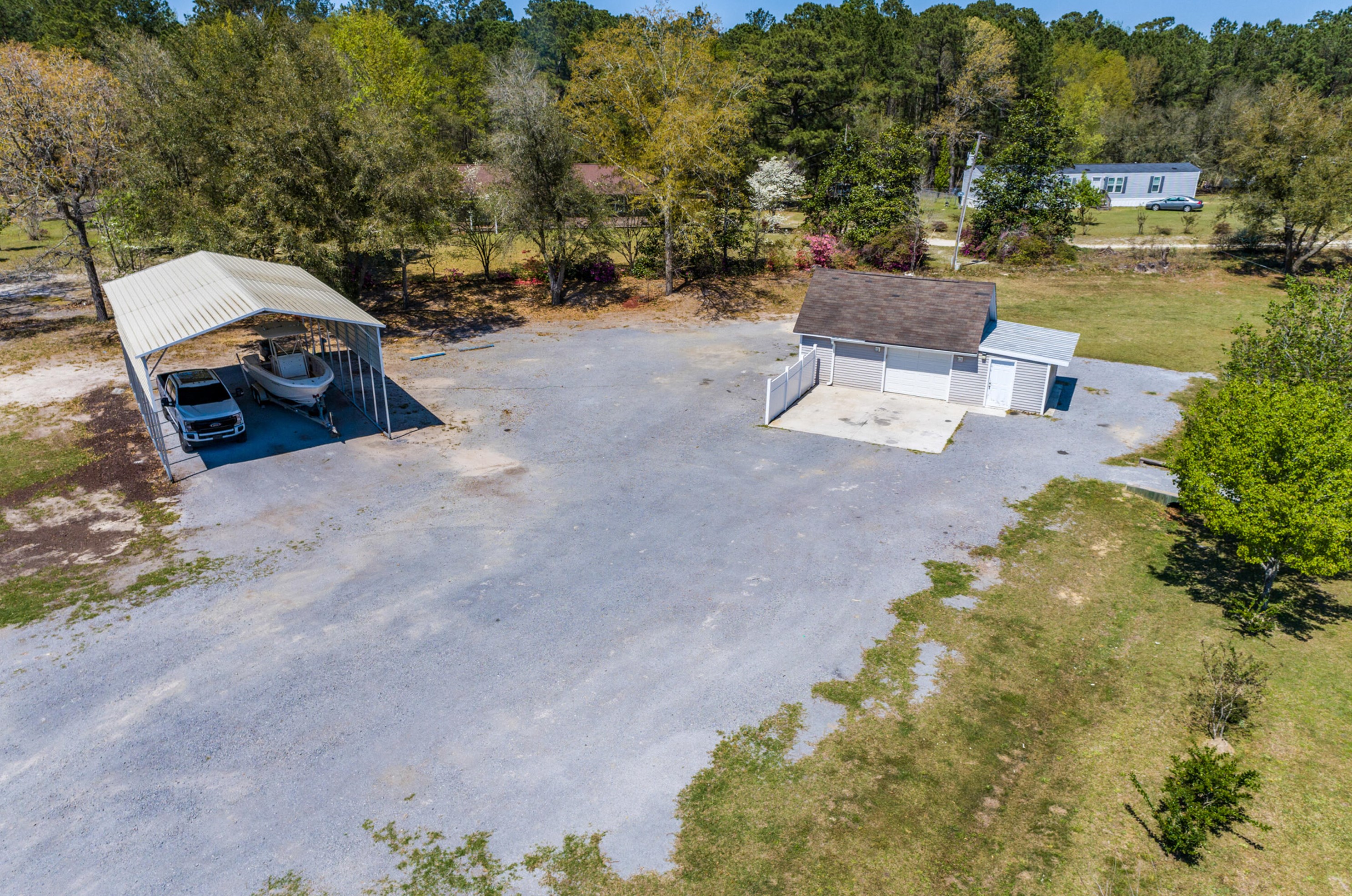 504 Sugar Ln, Cordesville SC  29434-9696 exterior
