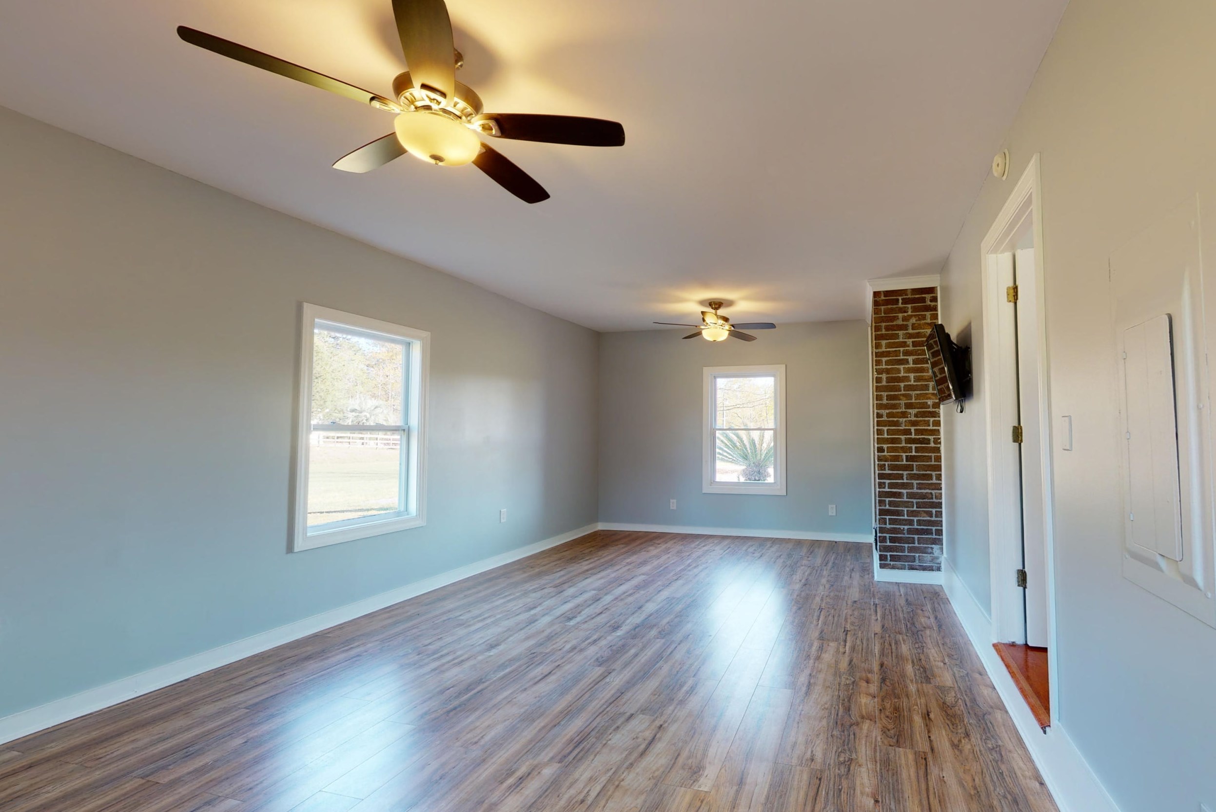 504 Sugar Ln, Cordesville SC  29434-9696 exterior