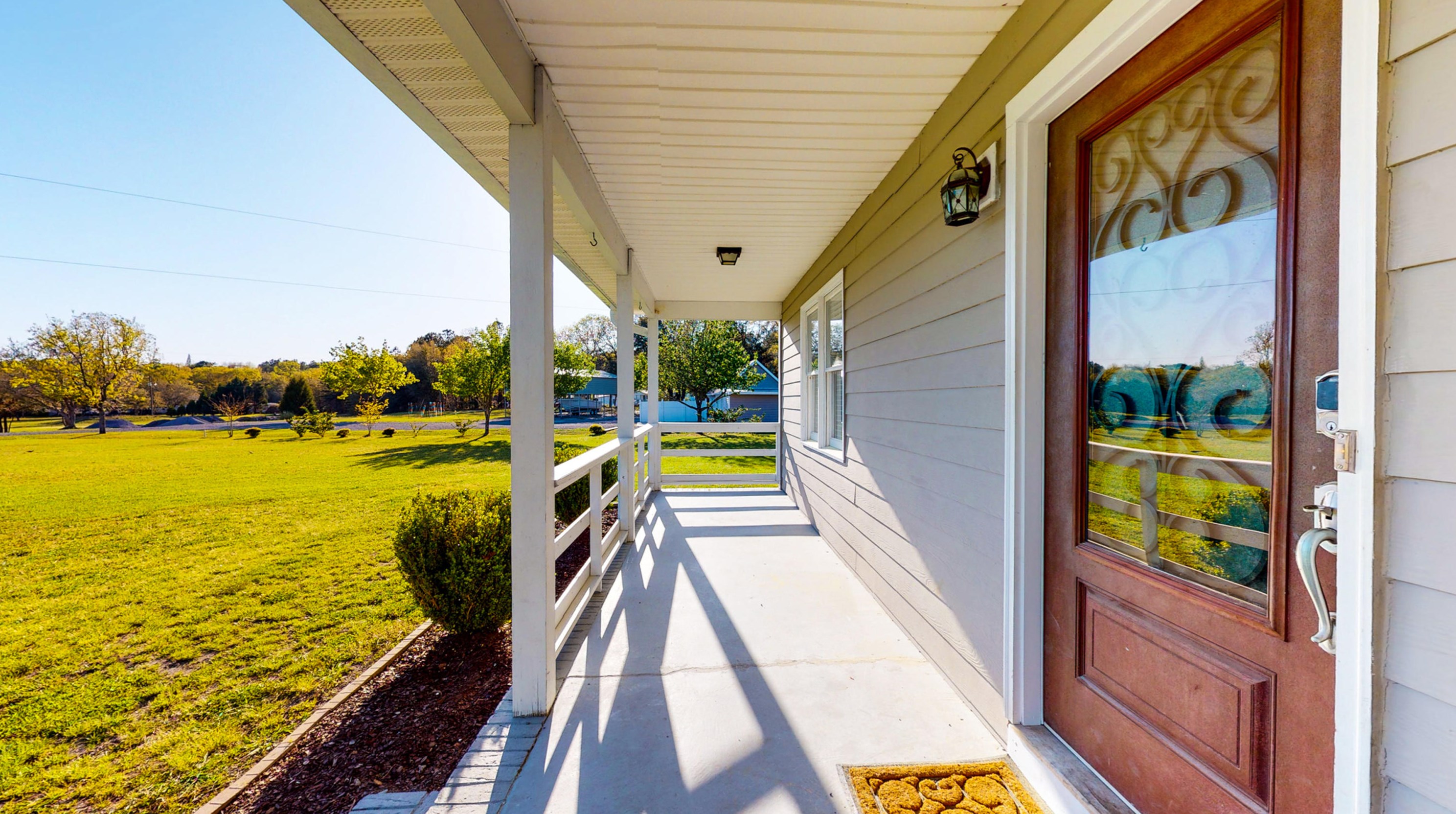 504 Sugar Ln, Cordesville SC  29434-9696 exterior
