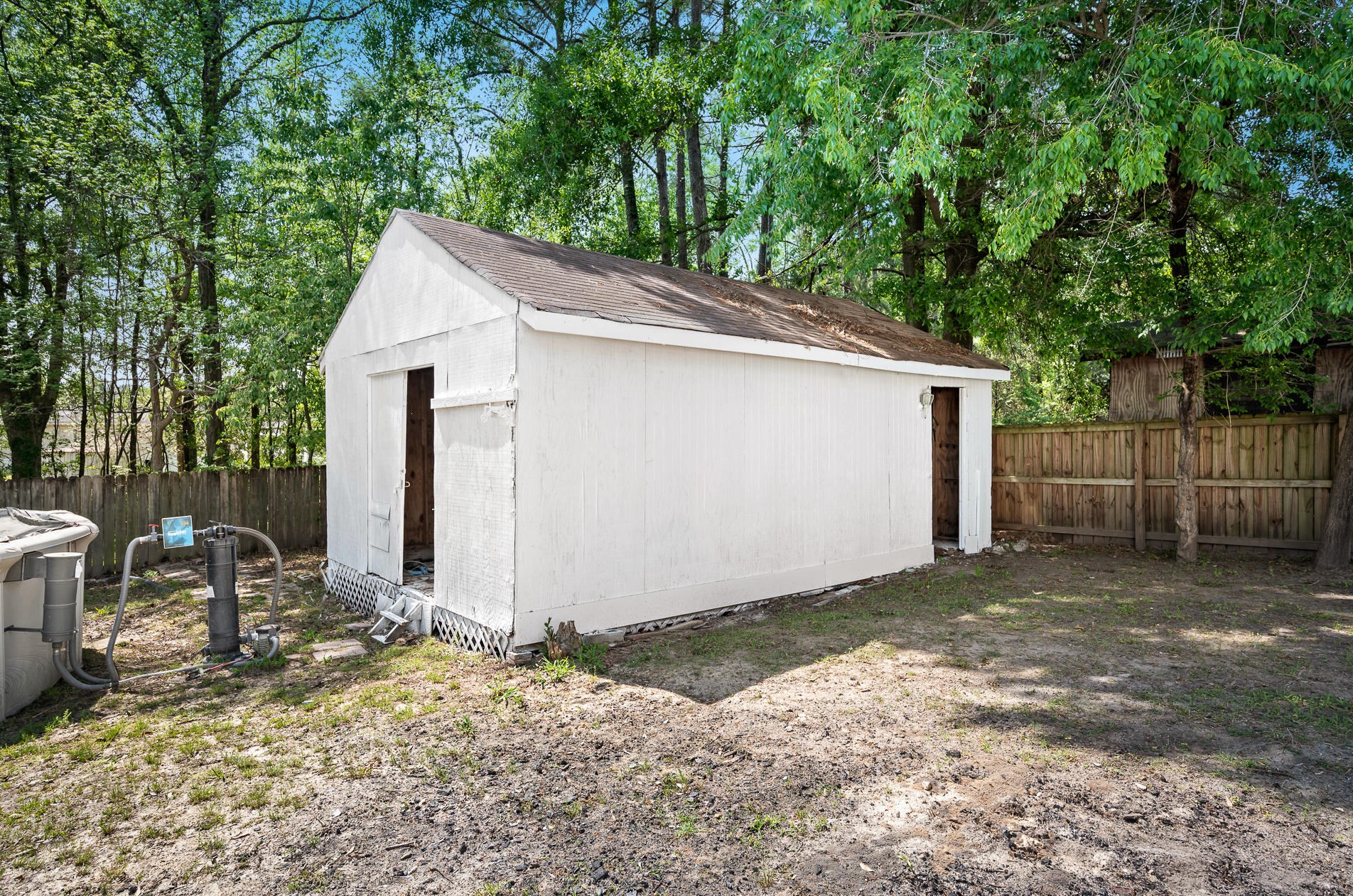 105 Iron Rd, Summerville SC  29483-7728 exterior