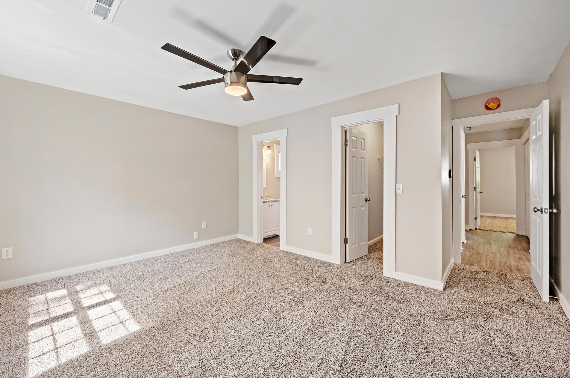 105 Iron Rd, Summerville SC  29483-7728 exterior