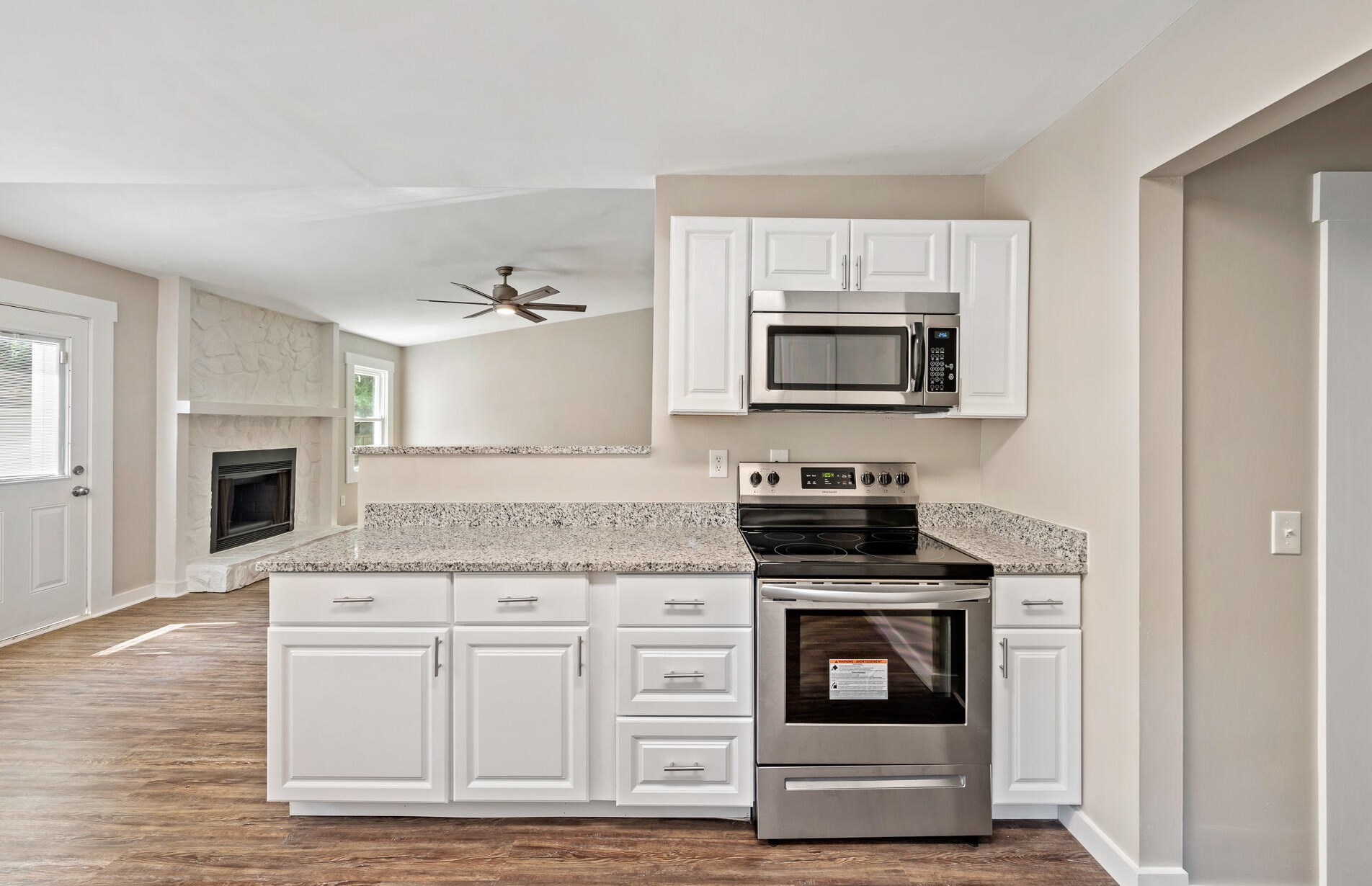 105 Iron Rd, Summerville SC  29483-7728 exterior