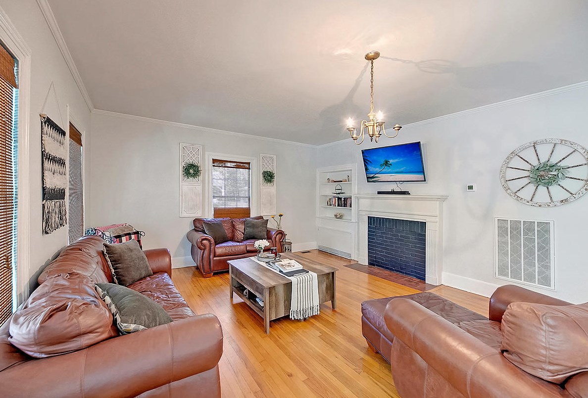 401 Black St, Walterboro SC  29488-4310 exterior