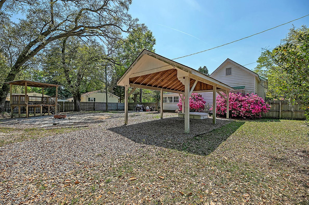 401 Black St, Walterboro SC  29488-4310 exterior