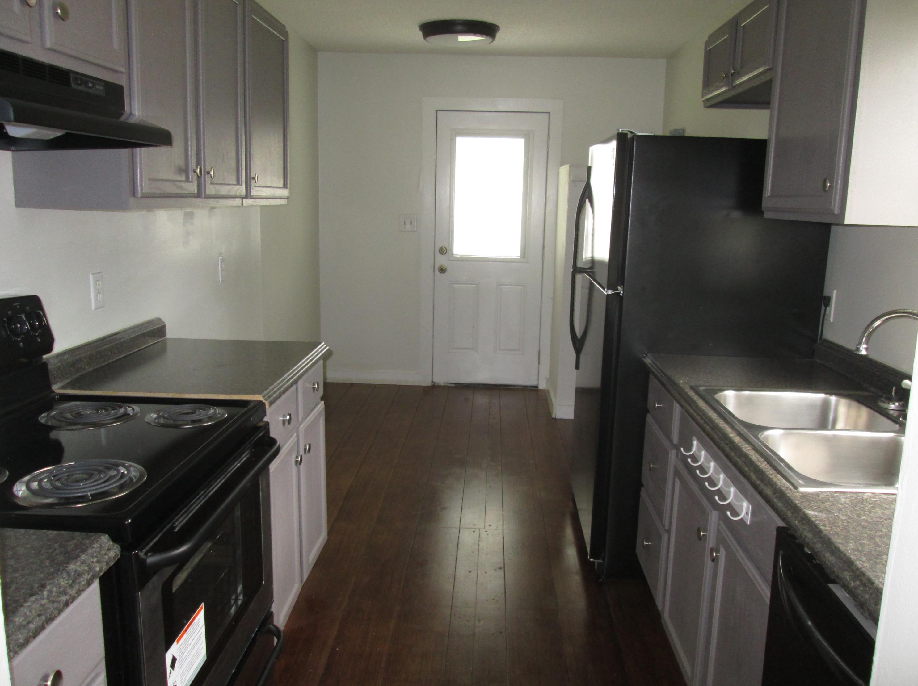 2210 Crosby Ave, Charleston SC  29405-5407 exterior