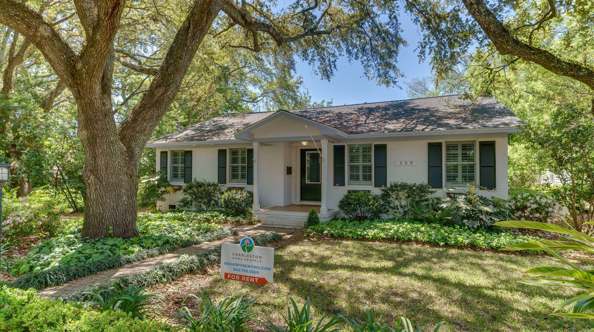 309 Pitt St, Mount Pleasant SC  29464-5367 exterior